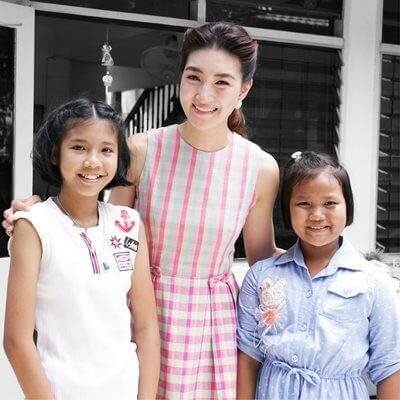 คุณเขมนิจ จามิกรณ์ (นักแสดง นางแบบ)