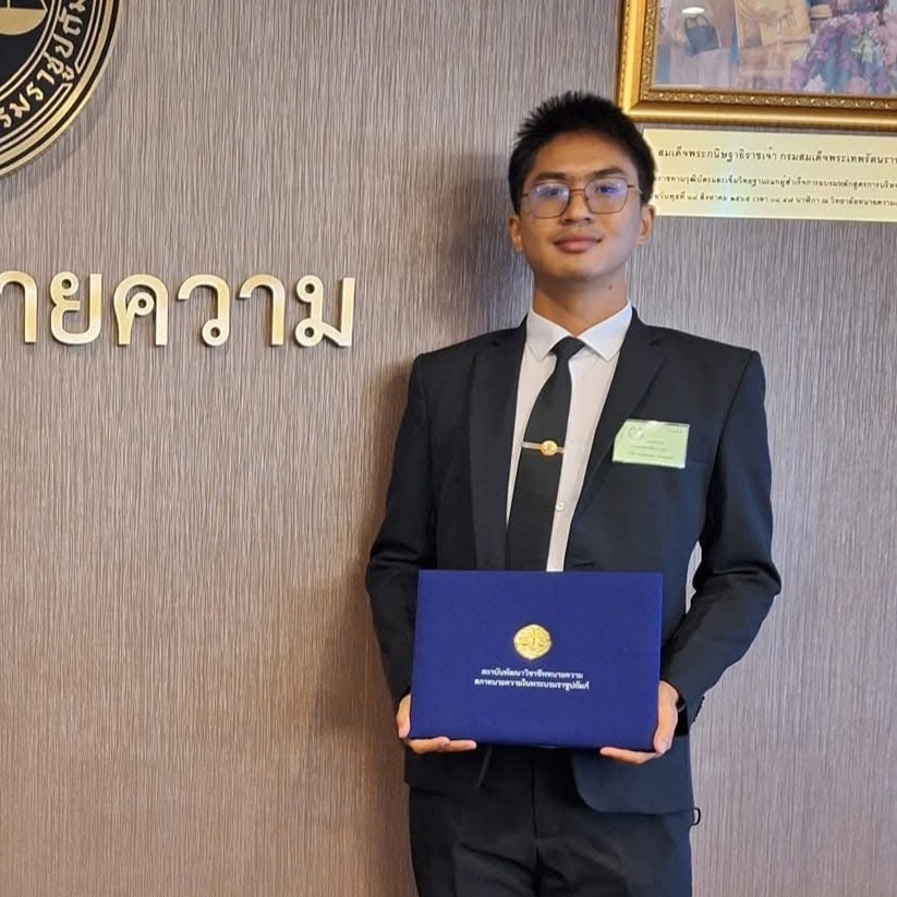 คุณจิตติเดช ฉายะพงศ์  