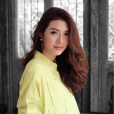 คุณนิษฐา จิรยั่งยืน (นักแสดง)