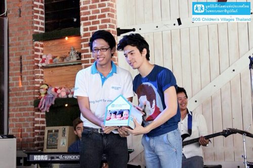 มินิคอนเสิร์ต แม็ค AF6 เพื่อน้องโสสะ