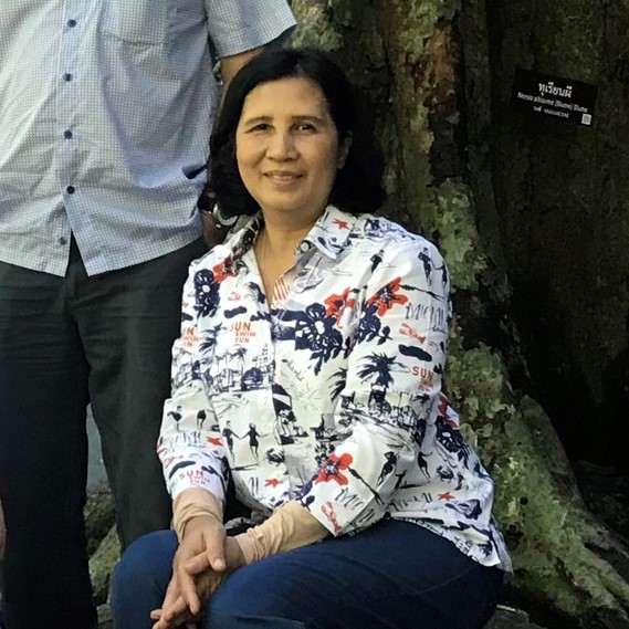 คุณสุไลรัตน์ โอสถานนท์