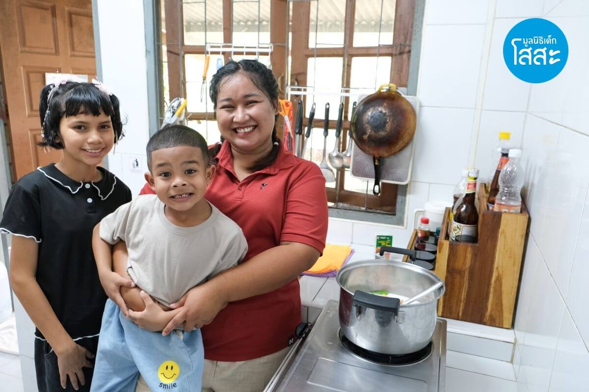 มูลนิธิเด็กโสสะ -เรากำลังเลี้ยงลูกด้วย ความรัก หรือ ความกลัว กันแน่ - ครอบครัวโสสะ