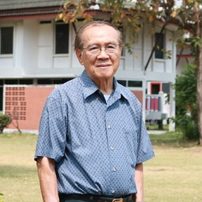 ศาสตราจารย์ ดอกเตอร์ หิรัญ รดีศรี