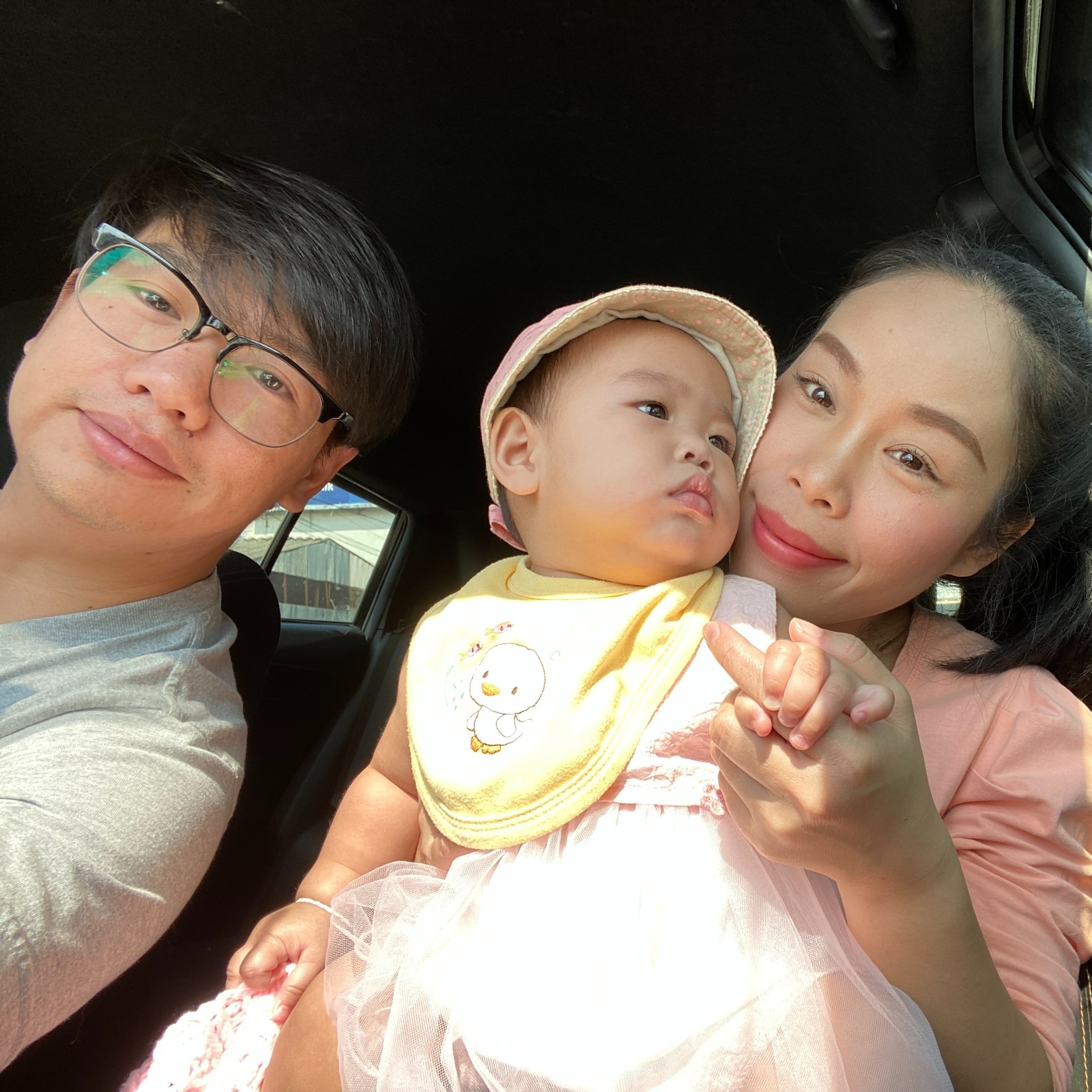 คุณชนิดา ใจเย็น 