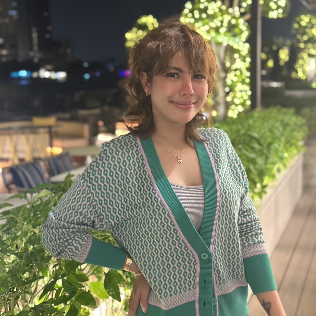 คุณพรชนก นิยมธรรม 