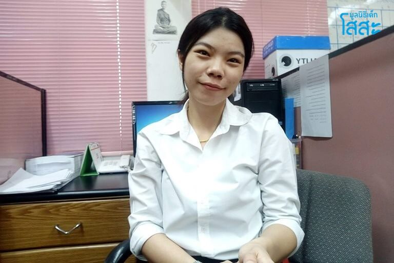 หมวย พลอยไพริล ภูมิสุทธาผล หนึ่งในความสำเร็จจากหมู่บ้านเด็กโสสะภูเก็ต - sosthailand-Ploypailin-success-stories-phuket